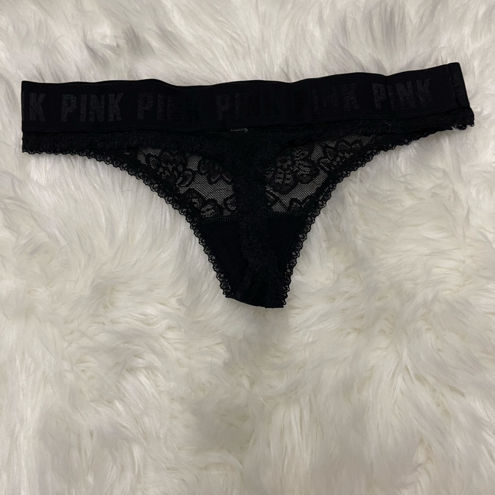 Pink VS Thong .